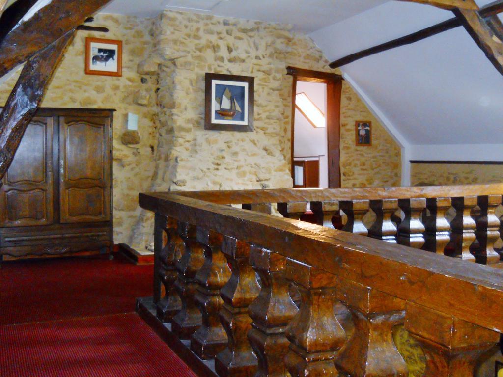 Le Jaonnet Bed & Breakfast Nabirat Екстериор снимка