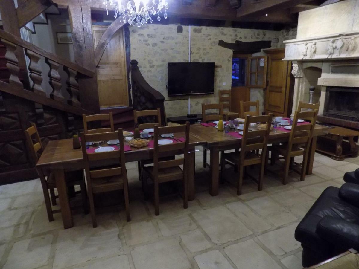 Le Jaonnet Bed & Breakfast Nabirat Екстериор снимка